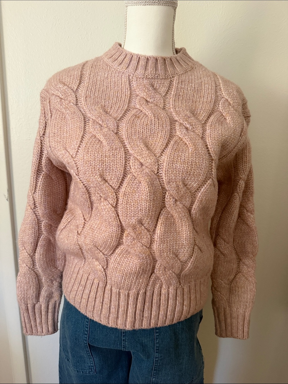 Evereve Cableknit Sweater